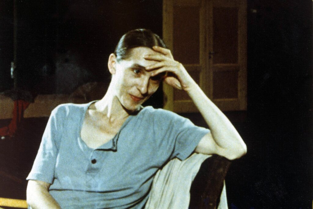 Pina Bausch - Screenshot from Chantal Akerman's film "One Day Pina Asked" - Courtesy of Icarus Films and OVID.