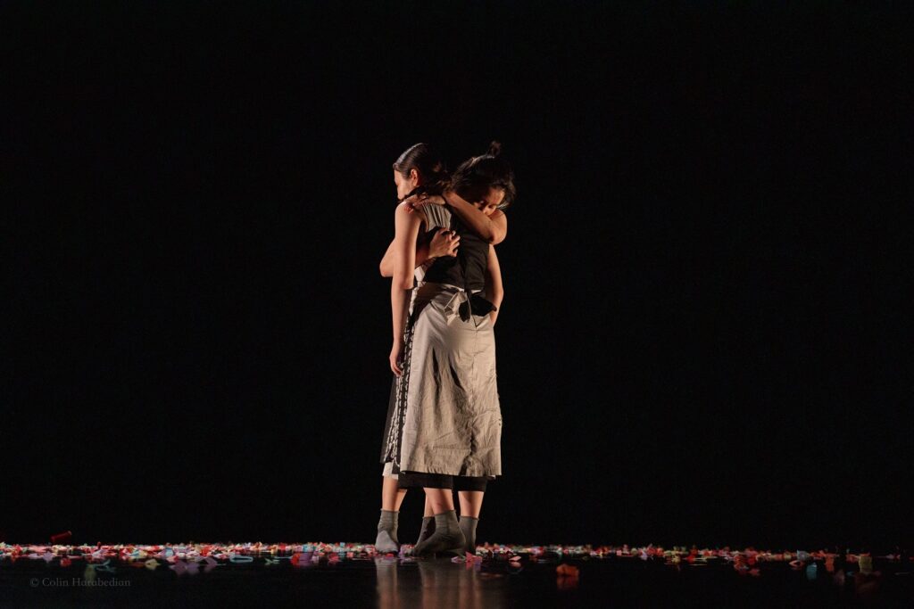 Au.thenticity Dance Co. in “how I became kinder and kinder”, choreography by Azuki Umeda - Photo by Colin Harabedian.