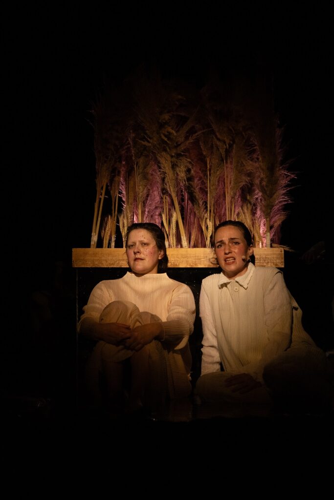 Long Beach Opera - Julie Eichten and Ariadne Greif in "Isola" - Photo by J.J. Geiger.