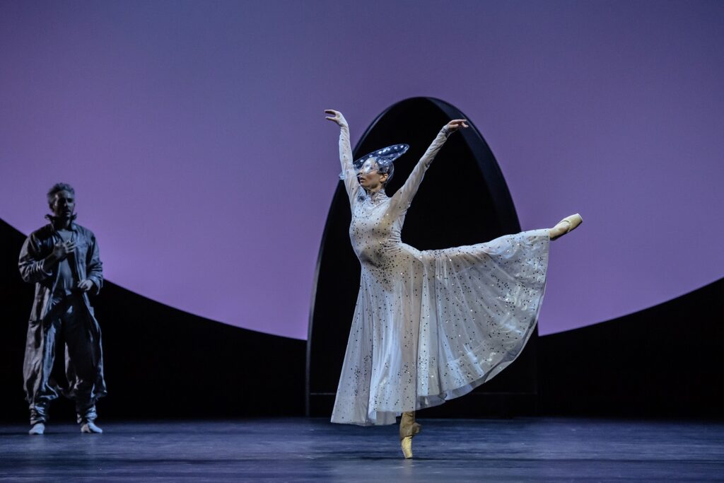 Les Ballets de Monte-Carlo in Coppél-i.A by Jean-Christophe Maillot - Photo by Alice Blangero.