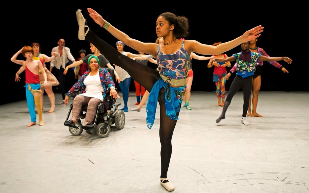 Performers in a work by Jérôme Bel - Photo by Herman Sorgeloos.