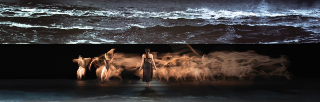 Alessandra Ferri with artists of The Royal Ballet in "Woolf Works" by Wayne McGregor - Photo ©2023 Asya Verzhbinsky.