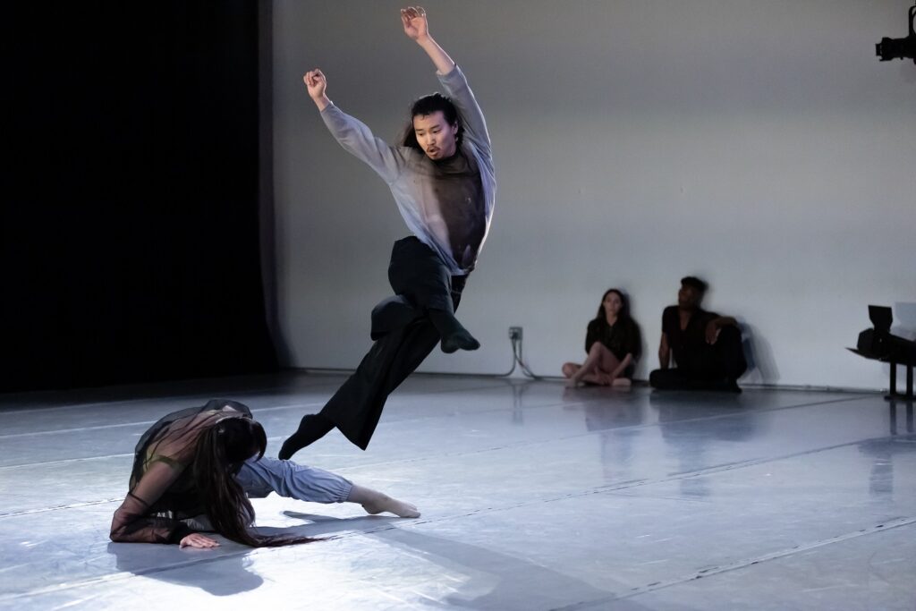 LADP - Audrey Sides and Shu Kinouchi in Benjamin Millepied's "You.Me.We.They" - Photo by Brian Hashimoto.