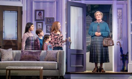 Heart-Warming and Funny “Mrs. Doubtfire” at The Hollywood Pantages Theater