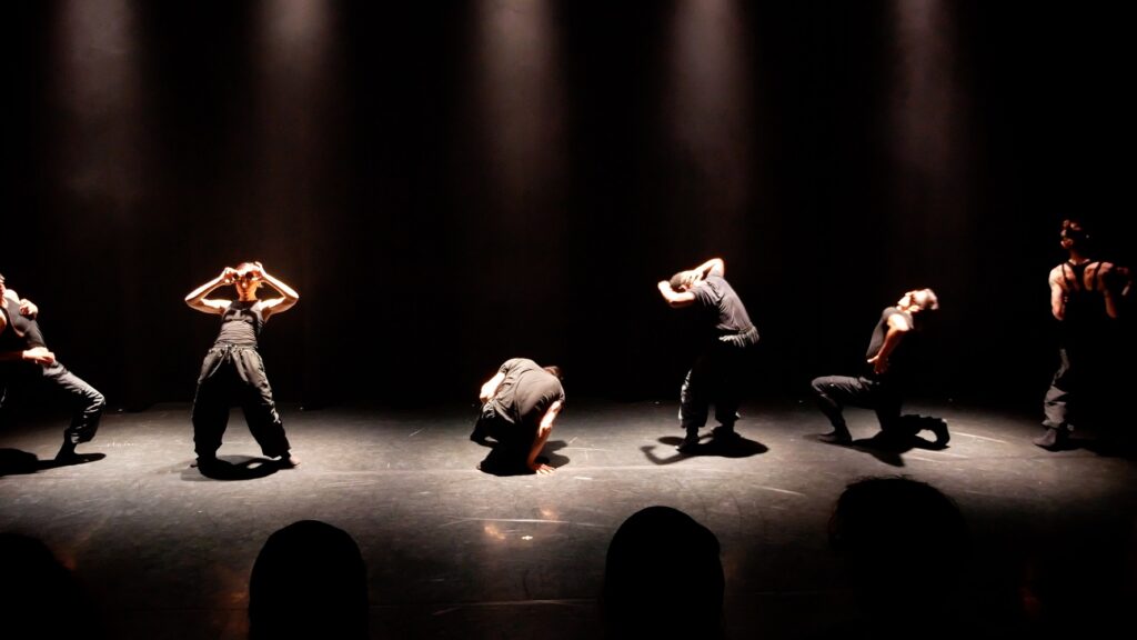 Kybele Dance Theater in "SiMYACI" - Photo courtesy of the artist.