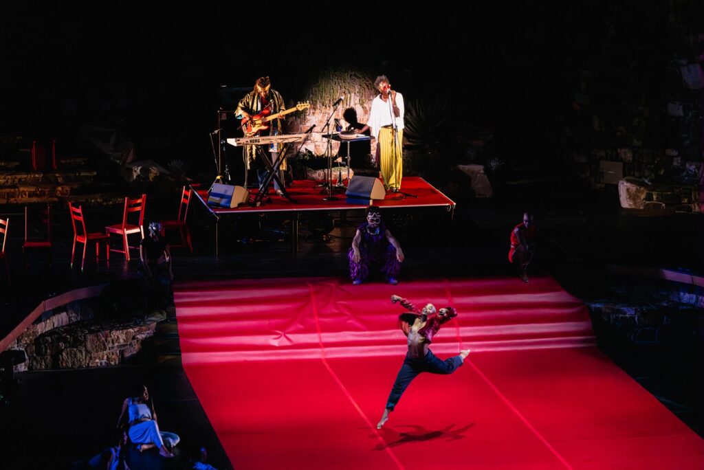 The Motherboard Suite - Top (L-R) Aku Orraca-Tetteh, Saul Williams - Center (L-R) Marjani Forte-Saunders, d. Sabela grimes, Nayaa Opong - Dancer performing Jasmine Hearn - Photo by Farah Sosa, courtesy of LA Philharmonic.