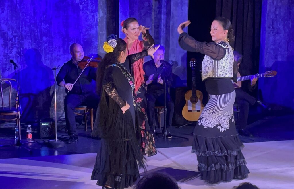 Forever Flamenco - (L-R) Reyes Barrios, Rocio Carrera, Yaelisa and musicians in "Amor" - Photo by James Bennett.