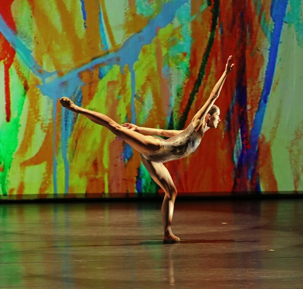 Tetyana Martyanova in Raiford Rogers' "Glassworks" - Photo by A. Trelease.