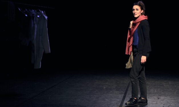 Nil Bosca’s One Woman Show “Euphrate” at Théâtre Raymond Kabbaz