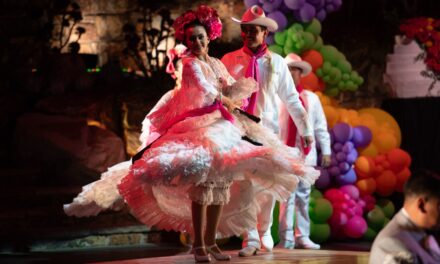 ¡Viva La Tradición! La Quinceañera celebrates 15 years of Las Colibrí one grand entrance at a time