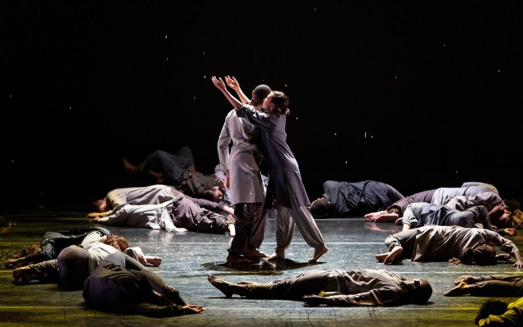 Blue13 Dance Company in "1947", choreography by Achinta McDaniel - Photo by Rose Eichenbaum.