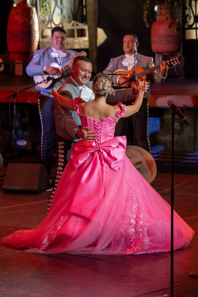 Ballet Folklorico Ollín - ¡Viva La Tradición! La Quinceañera - Photo by Lou Collazo.