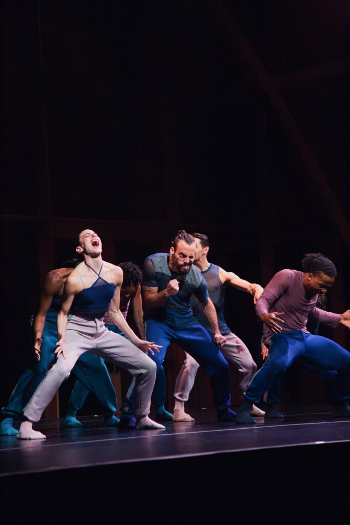 BODYTRAFFIC in Micaela Taylor's "Snap" - Photo by Hanako Doerr.