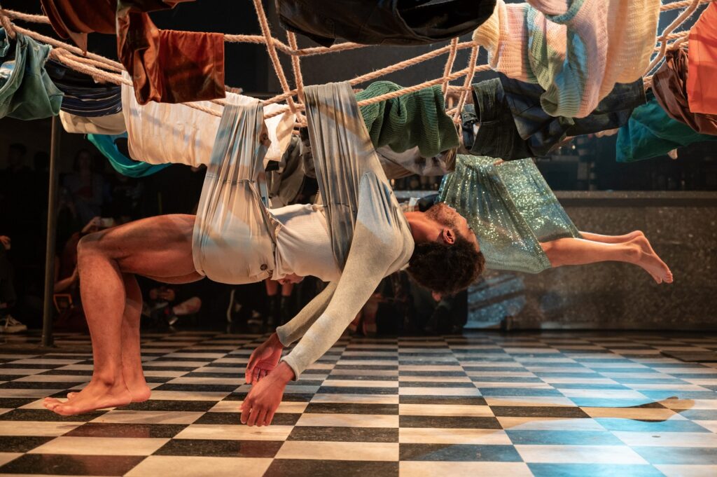 Samuel Wentz and Ajani Brannum in "Floor of the Forest" by Trisha Brown - Photo by Christopher Wormald, courtesy of Performance Art Museum.