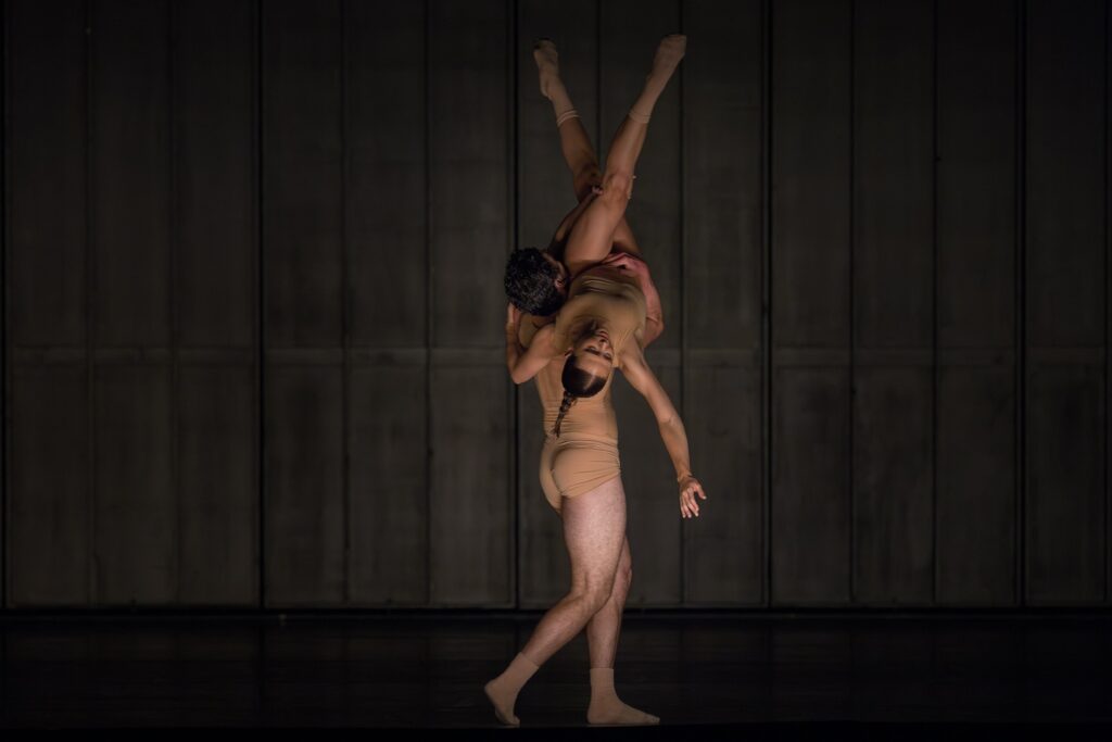 Ballet BC Dancers Rae Srivastava and Sarah Pippin in "Chamber" by Medhi Walerski - Photo by Luis Luque, Luque Photography.