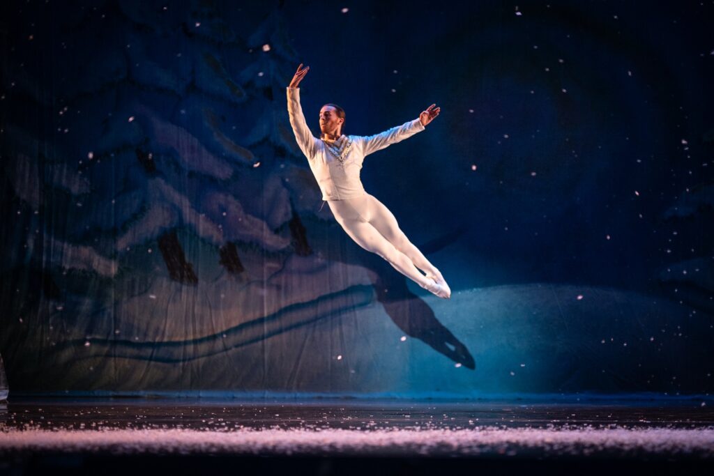 Pasadena Dance Theatre's "The Nutcracker" - Photo by Kirk Jackson.