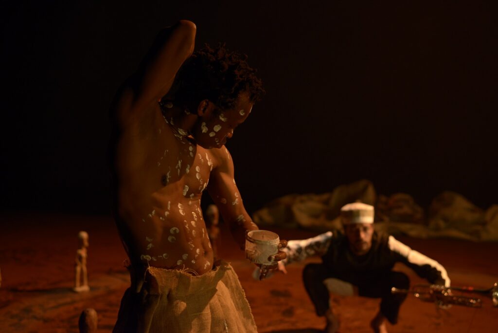 (L-R) Faustin Linyekula, Heru Shabaka-Ra in Linyekula's "My Body, My Archive" - Photo ©Sarah Imsand.