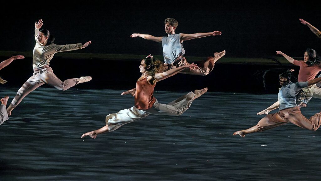 Doug Varone and Dancers in Varone's "Double Octet" - Photo by Karen Tapia.