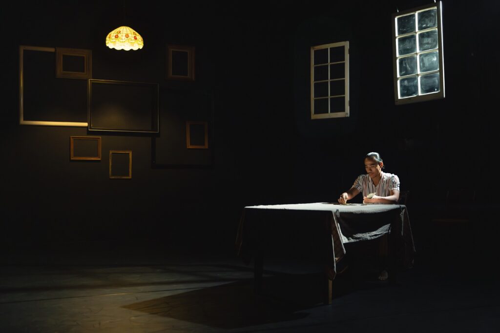 Jestoni Dagdag in Boroka Nagy’s “Home” at Dance at the Odyssey - Photo by Sky Schmidt Vaga.