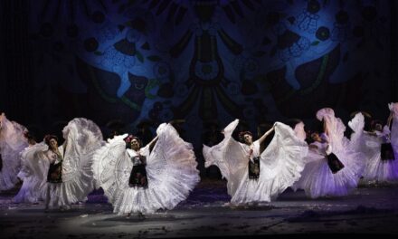 The Magic of Ballet Folklórico de México de Amalia Hernández