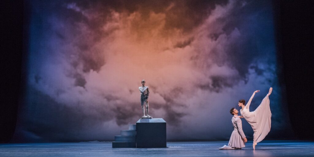 Scene from Royal Ballet's The Winter's Tale choreography by Christopher Wheelan - Photo ©Tristram Kenton, courtesy of SCFTA.