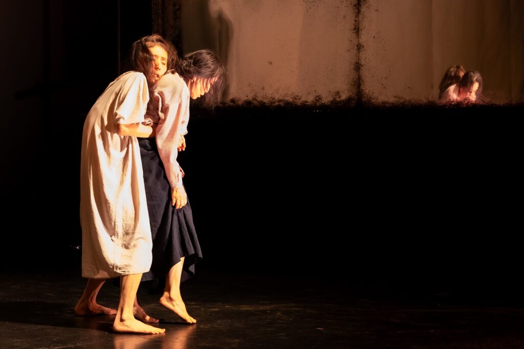 CAP UCLA - Wen Hui and Eiko Otake in :What is War" - Photo by Jason Williams