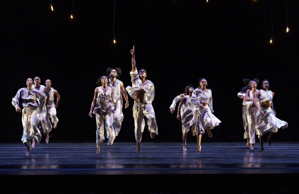 Alvin Ailey American Dance Theater in Matthew Rushing's "Sacred Songs" - Photo by Paul Kolnik.