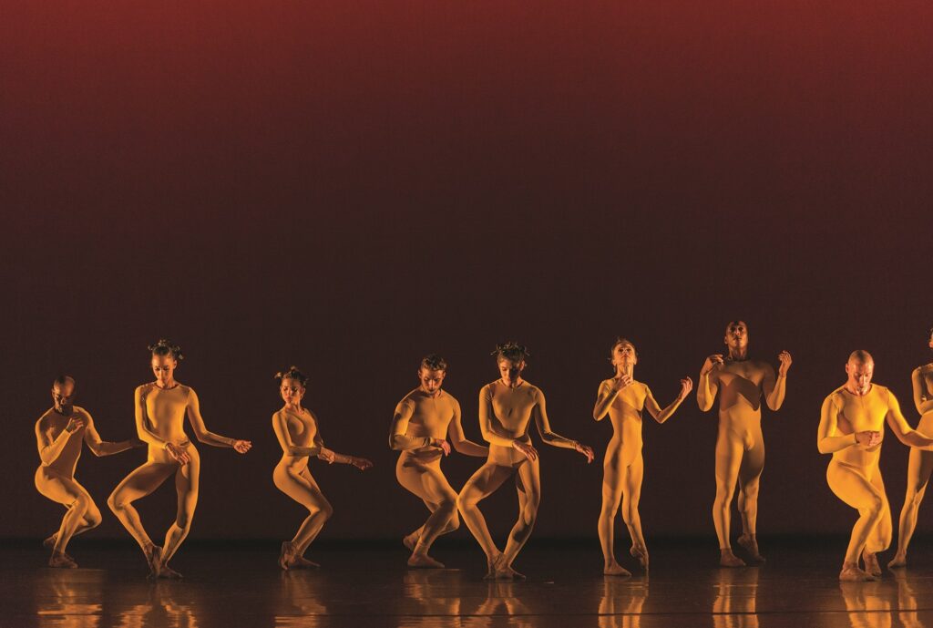 Grupo Corpo in "21" by Rodrigo Pederneiras - Photo by Jose Luiz Pederneias.