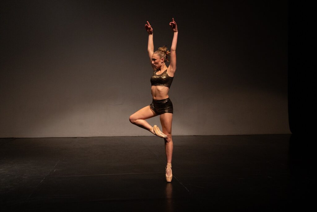 LADF 2025 - Katelyn Potyondy in "Seizing The Light" by Nannette Brodie - Photo by Denise Leitner. 