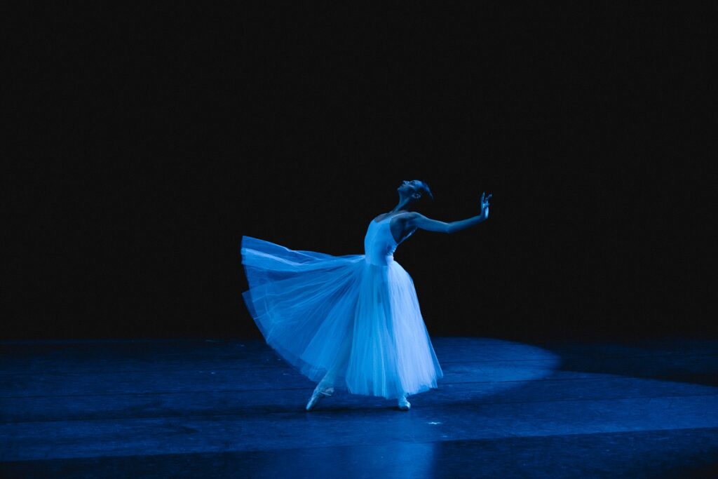 American Contemporary Ballet - Annette Cherkasov George Balanchine's "Serenade" - Photo by Anastasia Petukhova.