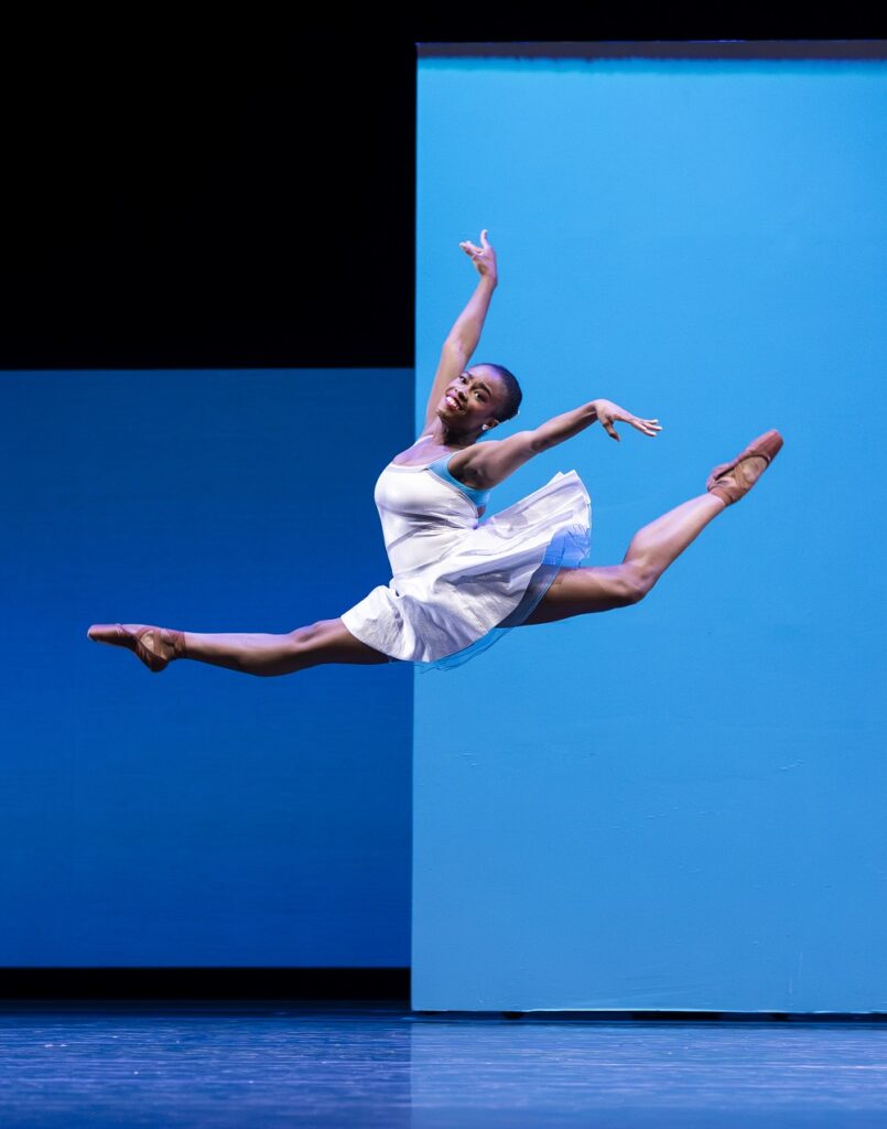L-R Pacific Northwest Ballet corps de ballet dancer Destiny Wimpye in Kiyon Ross’s "…throes of increasing wonder" - Photo by Angela Sterling.