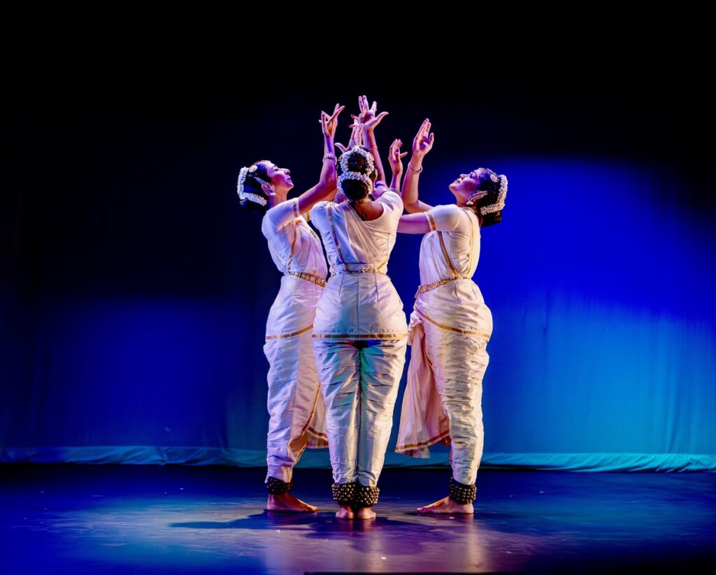 Rangoli Dance Company - MOKSHA Varshini - Photo by Gene Lewis.