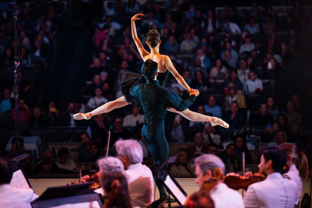San Francisco Ballet with the LA Phil at the Hollywood Bowl - Wona Park and Wei Wang in "Swan Lake" - Photo courtesy of LA Phil.
