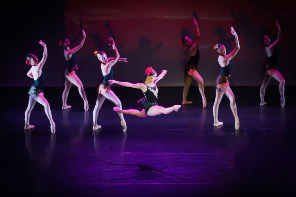 Pacific Ballet Dance Theatre's "Carmen" - Photo by Tom Pease.