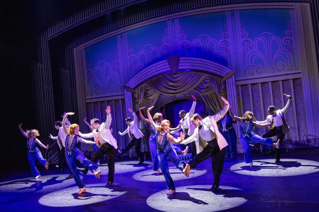 The First National Touring Company of SOME LIKE IT HOT - Photo by Matthew Murphy.
