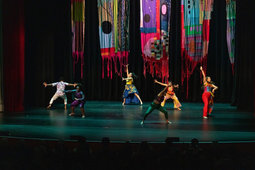 Visions and Voices - Decades of Dance in LA - CONTRA-TIEMPO - Photo by Henry Kofman.