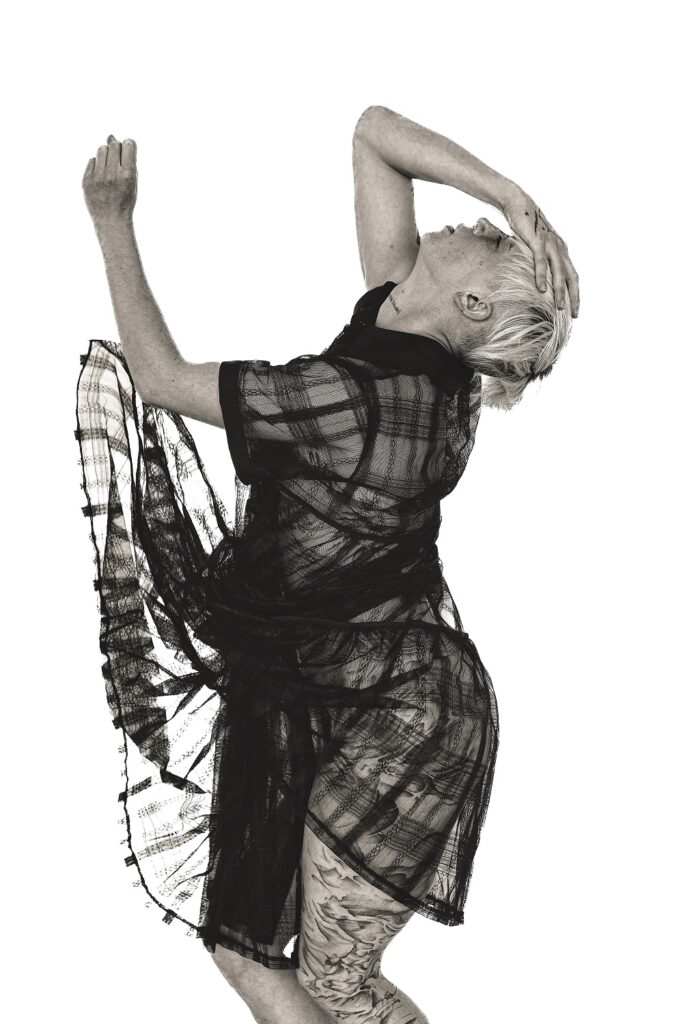 Rosanna Gamson/World Wide dancer Gretchen Ackerman - Photo by Sallie Ette Mackie.