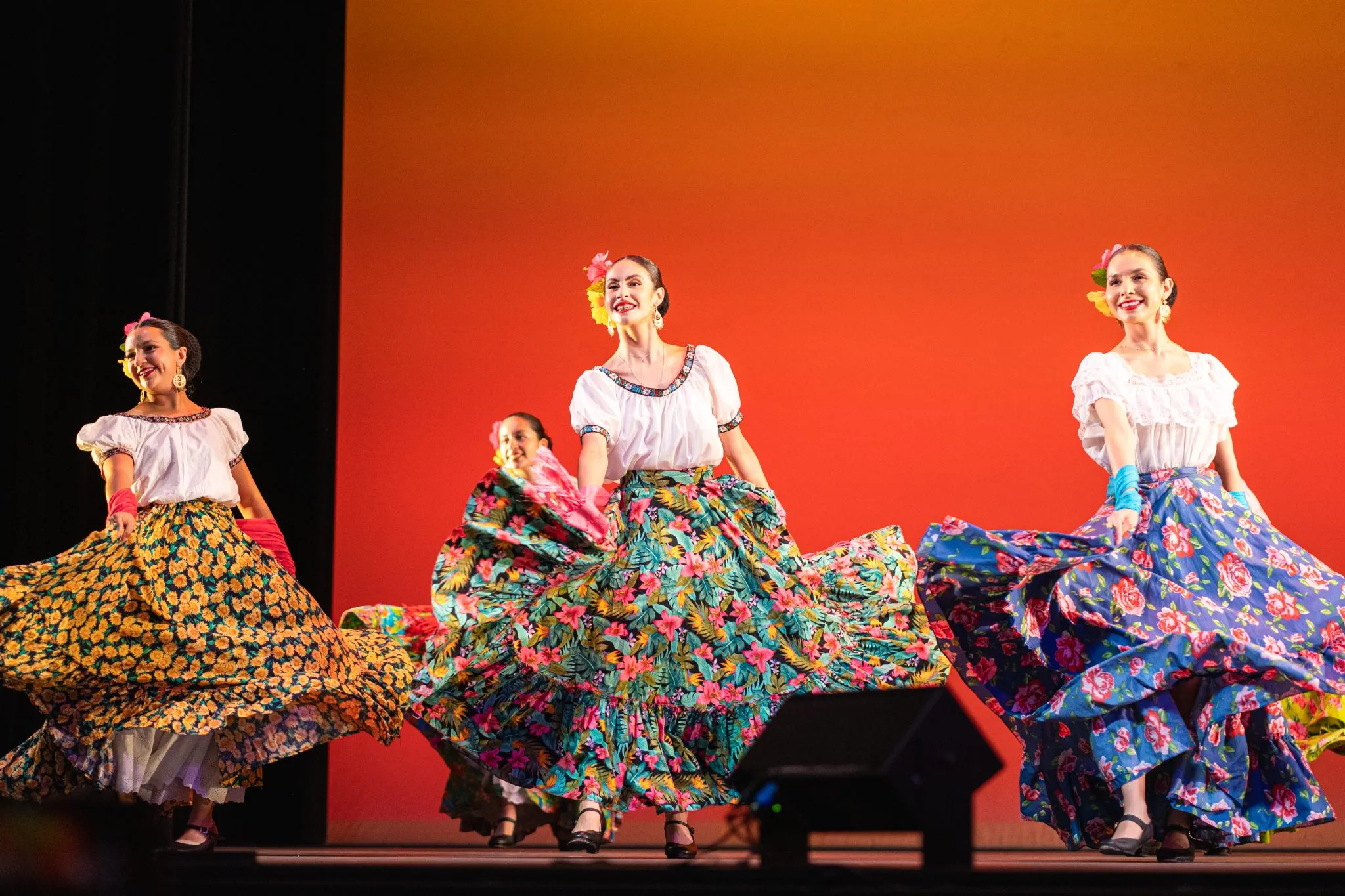 Grupo Folklórico de UCLA. Photo courtesy of the artists
