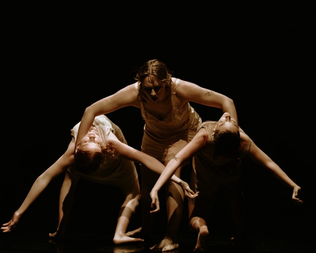 Leslie Marfil, Lydia McDonald and Sasha Serdyukov in "trois en un" choreography by McDonald - Photo by Joe Duarte.