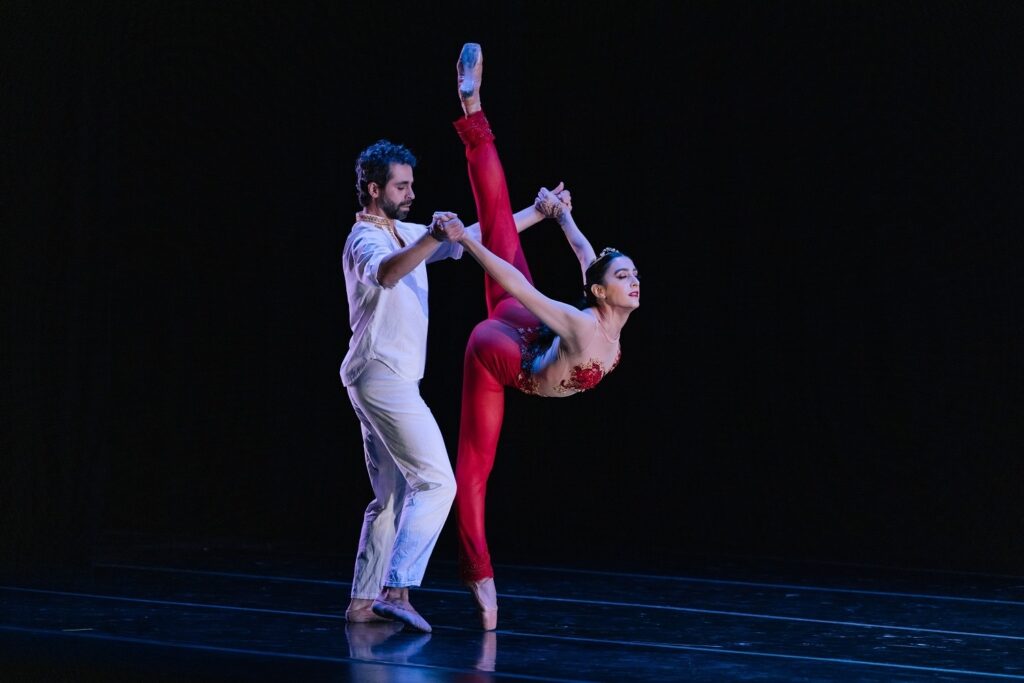 Victor Luis and Tara Ghassemieh - Photo courtesy of the artists.