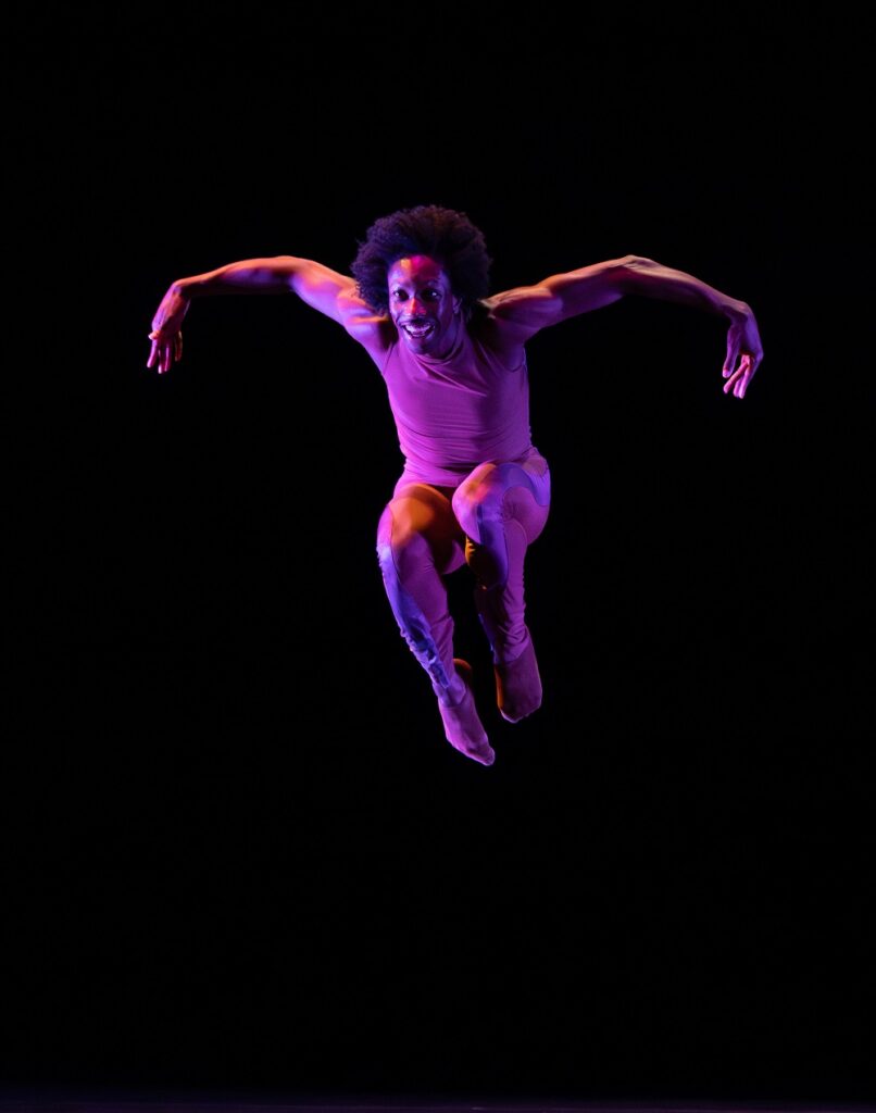2025 Finalist - Dance Kaleidoscope - Hifi by Sean Aaron Carmon - Photo by Lora Olive
