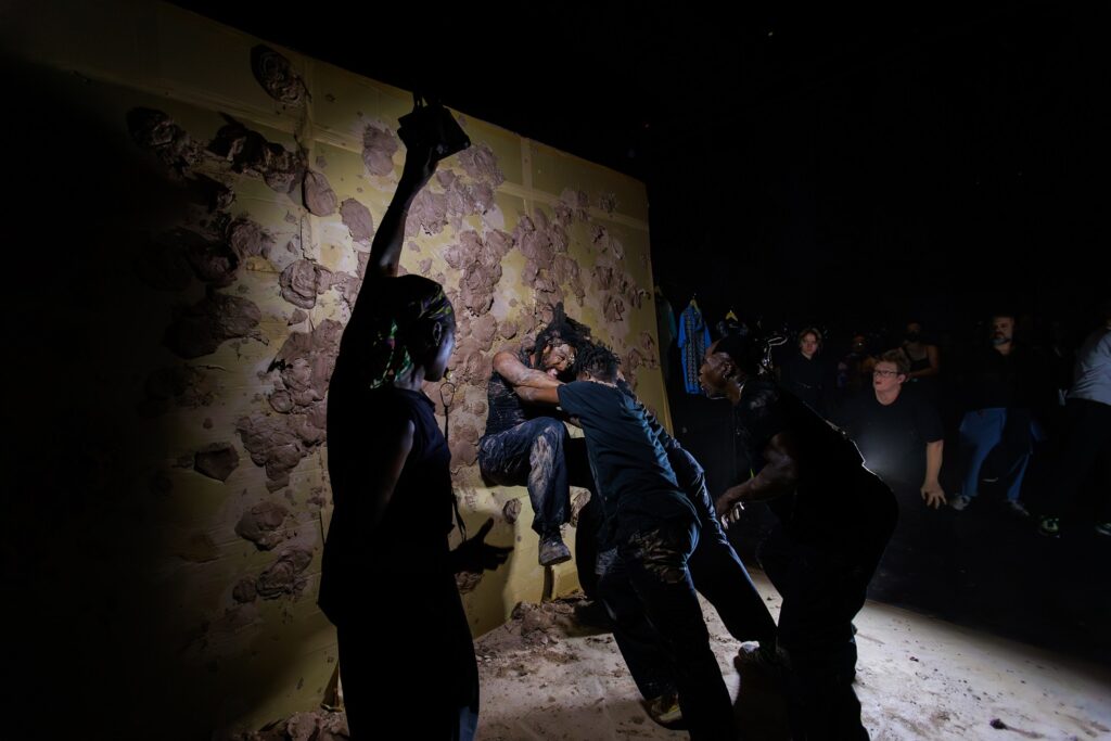 "Dumbudzo" by nora chipaumire - Photo by Angel Origgi for REDCAT.