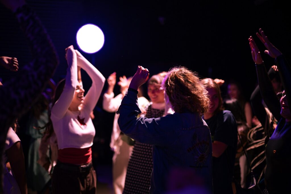 CO- show 12 Crowd - Photo by Lexi Dysart.