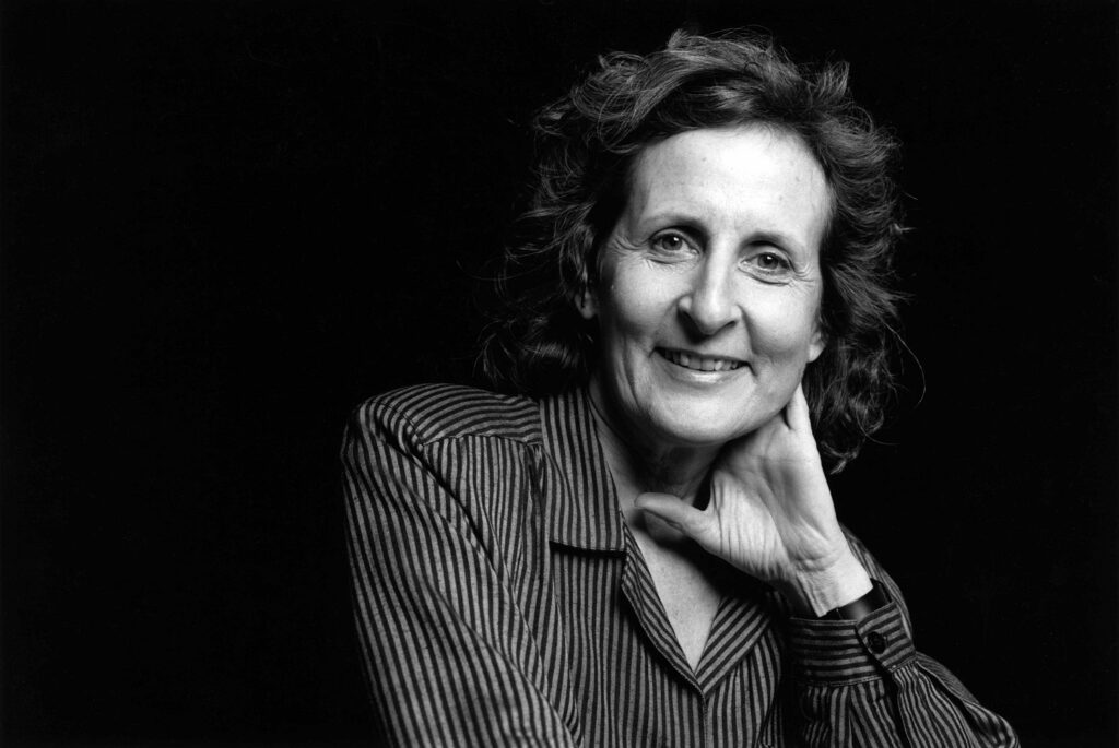 Trisha Brown - Photo by Marc Ginot.