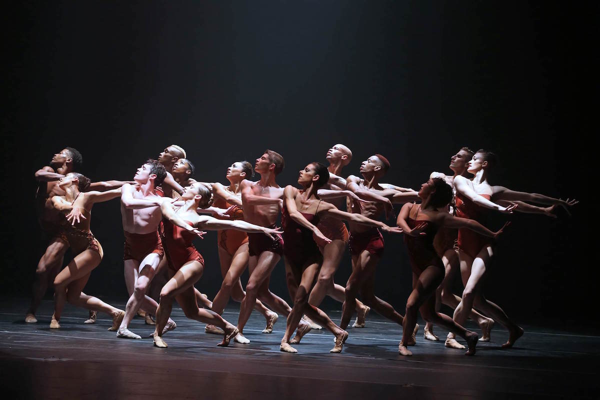 Complexions Contemporary Ballet. Photo by Bill Herbert