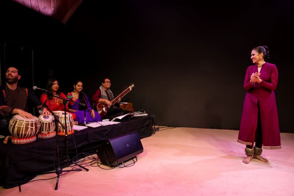 Rukhmani Mehta in Sandhi with musicians Salar Nader (left) and Jayanta Banerjee and and two dancers from Leela Dance Collective - Photo by Cheryl Del Cuore.