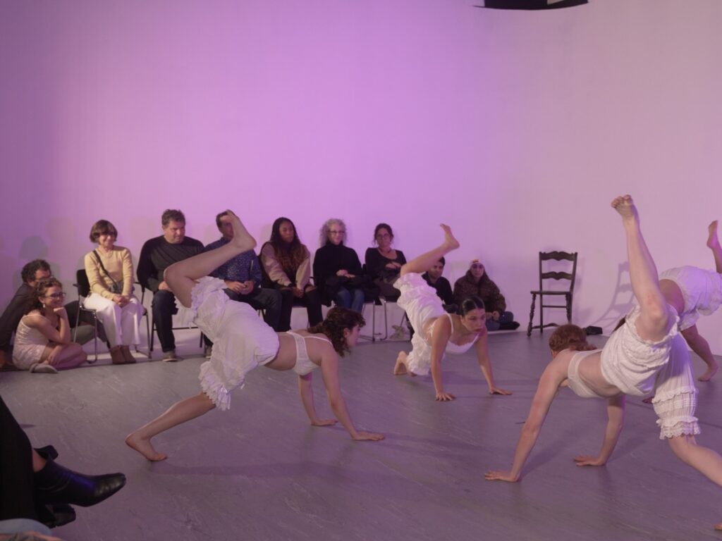 Cast of VULGAR by Stephanie Mizrahi - Photo by Logan Miller.