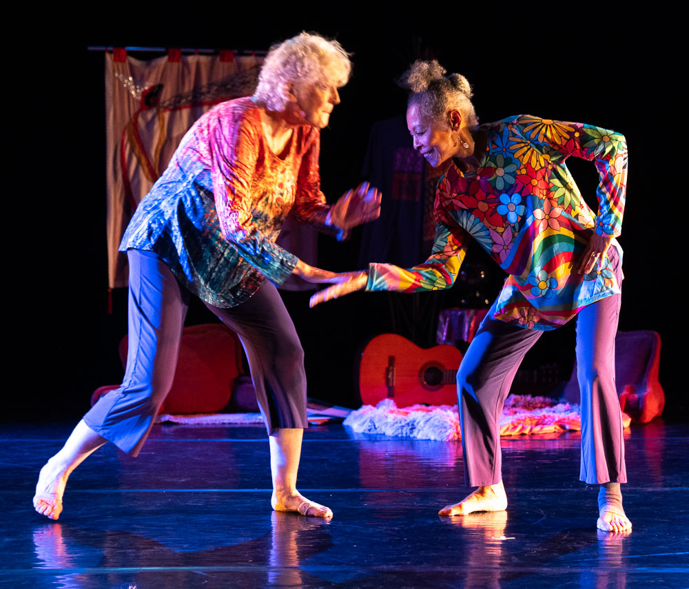 “Parallel Universe,” choreography Cheryl Banks-Smith and Nancy Evans Doede, Nancy Evans Dance Theatre - Photo by Dean Wallraff.