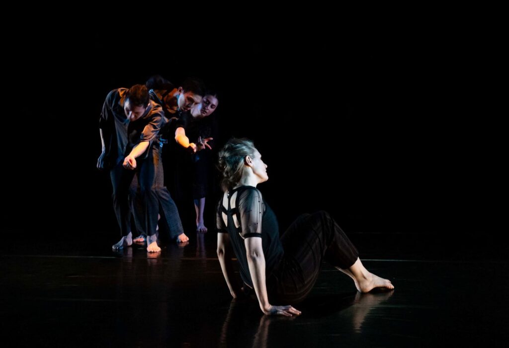 Deborah Rosen and Dancers - Natalie Bojorquez, Robert Huerta, Thomas Ng, Sara Scrimshaw in "FRAG....mented" - Photo by Matt Lara.