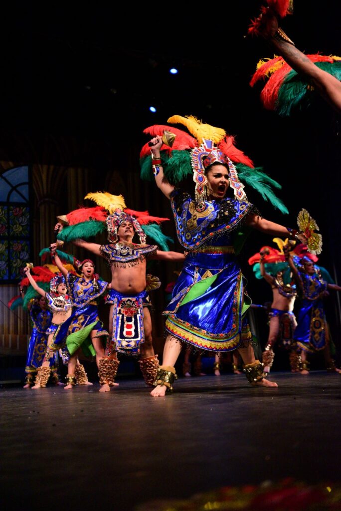 Grandeza Mexicana Folk Ballet in “Diciembre Mexicano - A Mexican Celebration” - Photo courtesy of the Luckman Theatre.